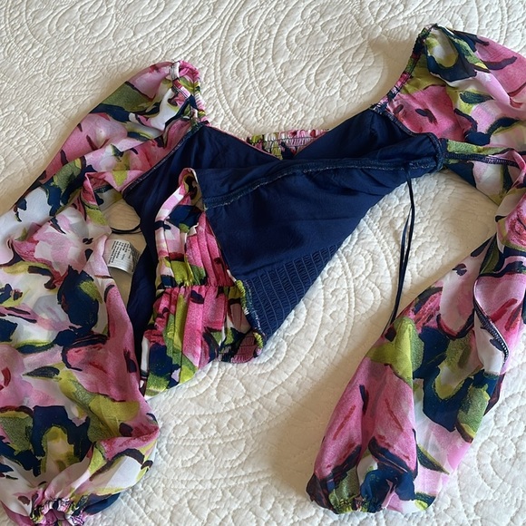 Abercrombie & Fitch Top Sweetheart Neckline Long Sleeves Pink Floral Small Crop - Picture 17 of 17